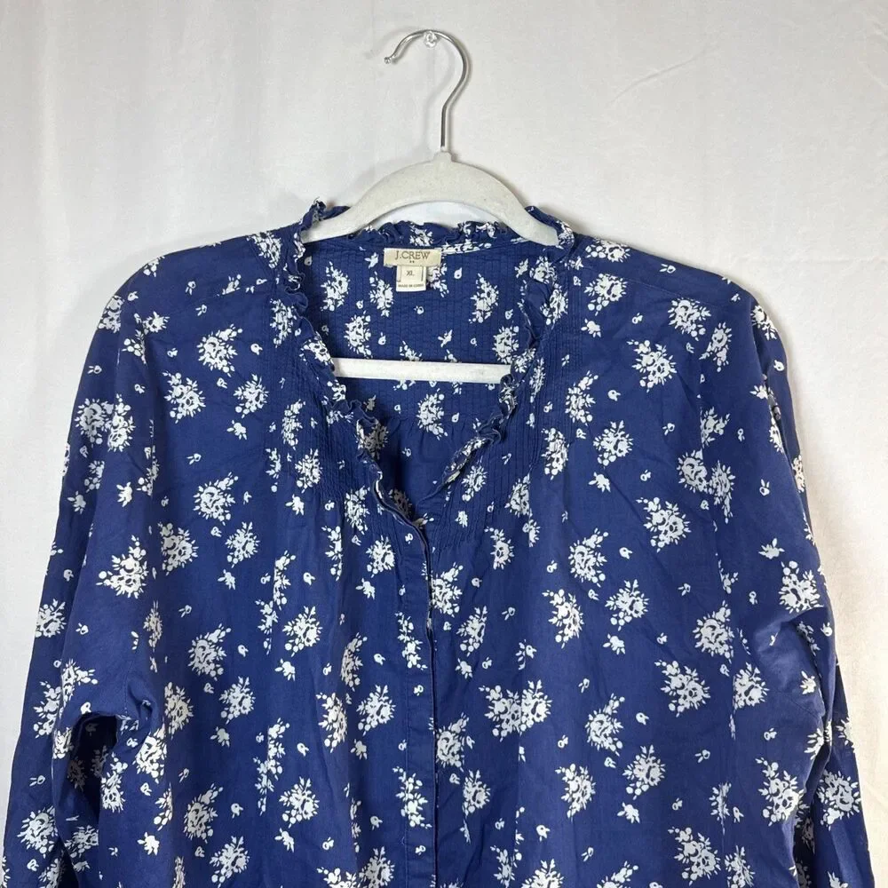 J. Crew Blue Floral Blouse Size XL Preowned - Picture 2 of 15